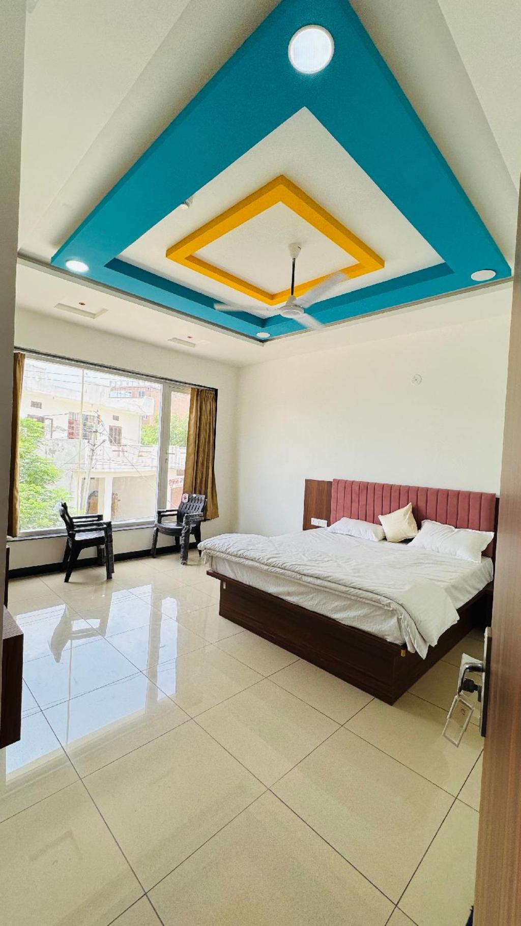 Premium Lake View